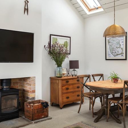 Linseed Barn- Stamford Holiday Cottages Eksteriør bilde